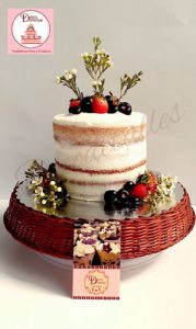 NAKED-CAKE--CON-FRUTOS